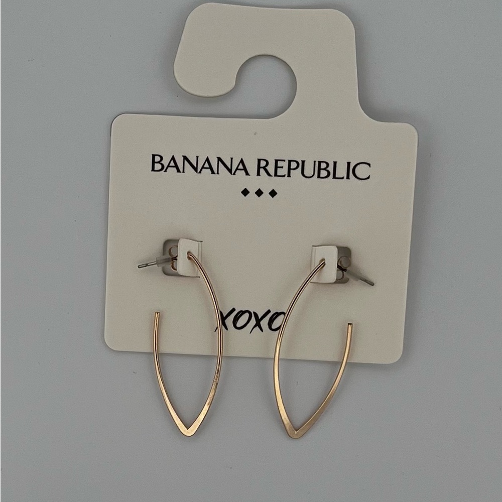Banana Republic Gold Geometric Earrings